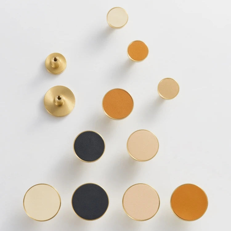 Poignée armoire cuir