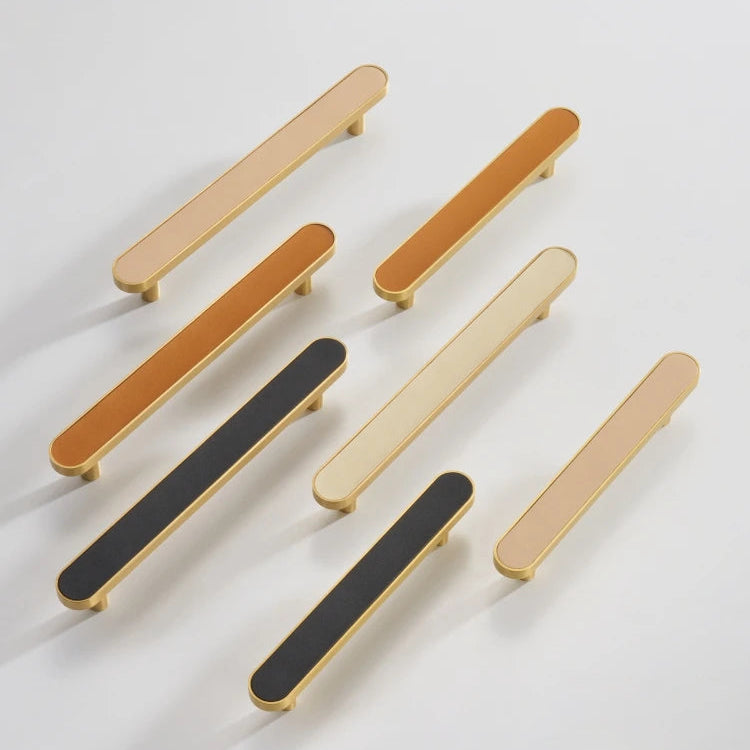 Poignée armoire cuir