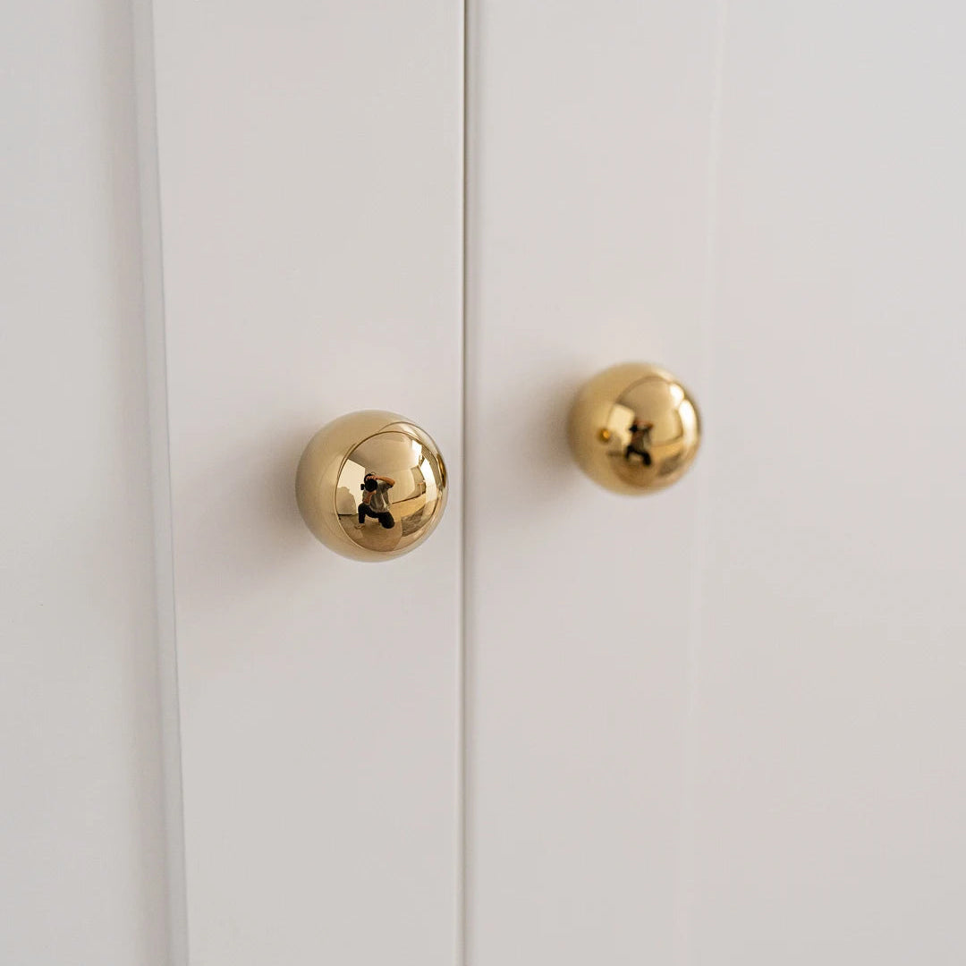 Bouton de meuble doré