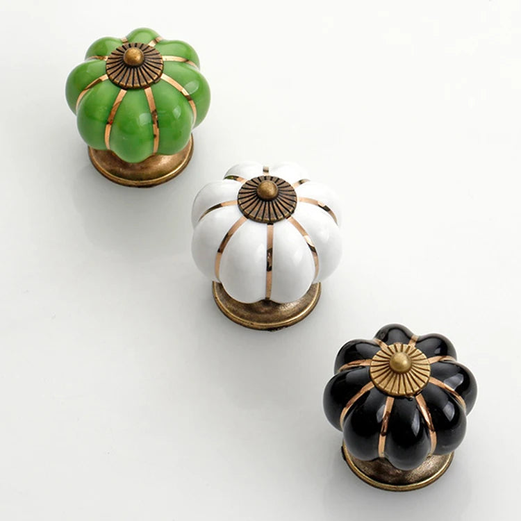 Bouton en porcelaine pour meuble